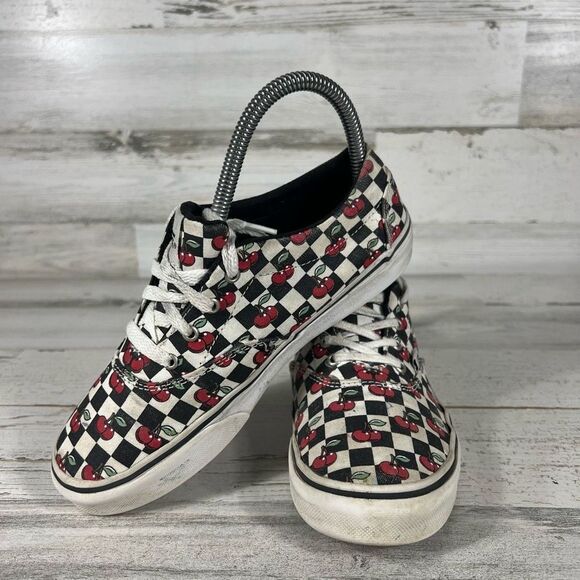 Vans Missy / Junior Doheny Cherry Checker Low Top Sneakers Black/White Size‎ 3 - Picture 5 of 9
